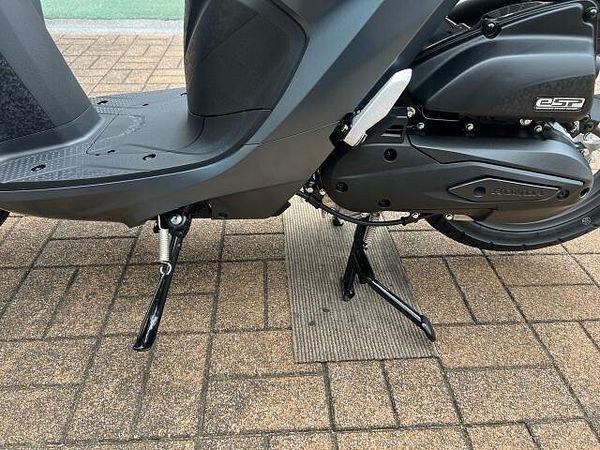 ホンダ ディオ110 カード決済可能です。地元応援企画として板橋区在住の方は現金でのお払いの際に特典がございます 9