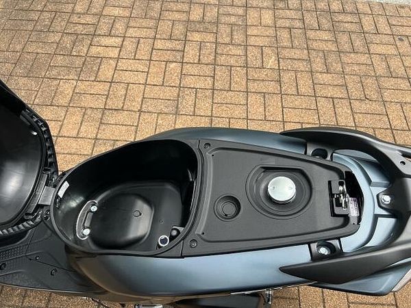 ホンダ ディオ110 カード決済可能です。地元応援企画として板橋区在住の方は現金でのお払いの際に特典がございます 10
