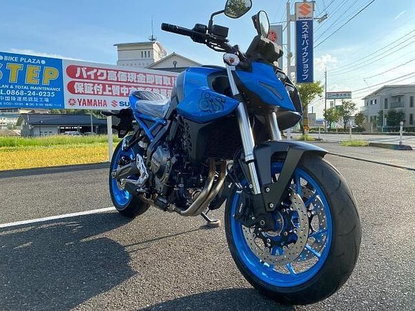 スズキ GSX-8S NEWモデル入荷しました!乗って楽しいバイク是非ご体感ください! 4