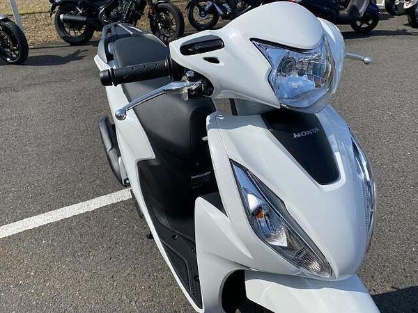 ホンダ ディオ110 毎日の移動に経済的でぴったりなスクーター! 5