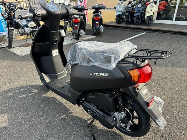 ヤマハ ジョグデラックス デラックス 人気のジョグDX入荷しました!通勤通学にぴったりのスクーターです。 8