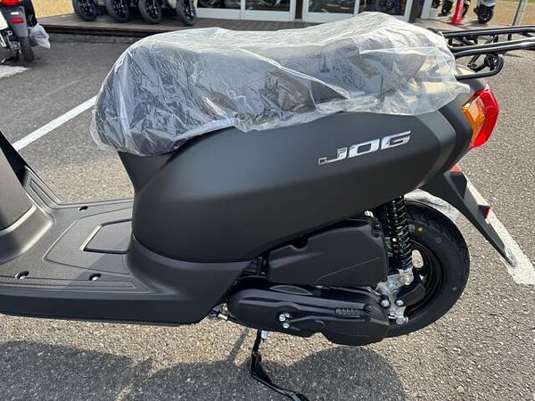 ヤマハ ジョグデラックス デラックス 人気のジョグDX入荷しました!通勤通学にぴったりのスクーターです。 10