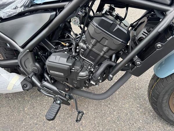 ホンダ レブル 250 Sエディション Eクラッチ Eクラッチ お気軽にお問い合わせください。 4