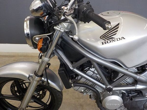 ホンダ VTR250 VTR250 2006年モデル ノーマル 10