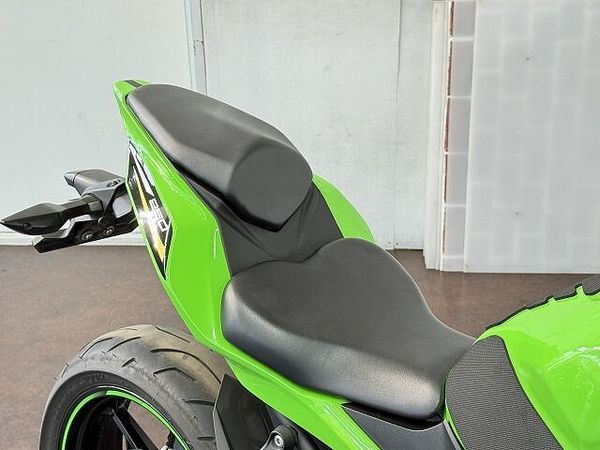 カワサキ ZX-25R ZX-25R SE 2021年モデル 9
