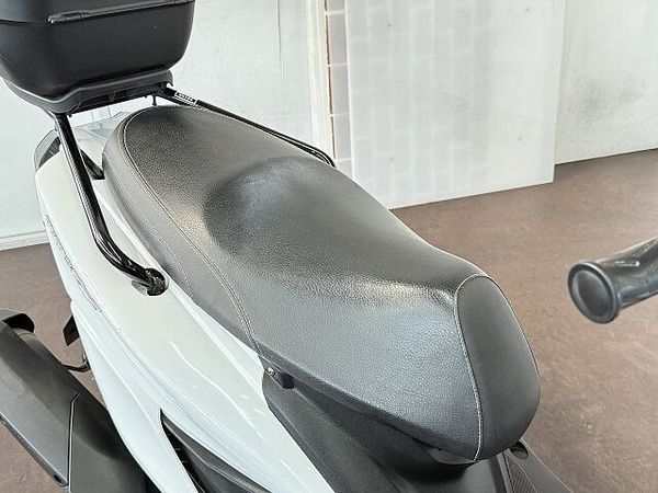 ヤマハ シグナスX SR シグナスXーSR 2020年モデル スクリーン リアボックス!! 9