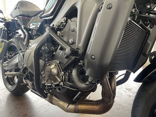 ヤマハ XSR900 XSR900 エンジンガード 2022モデル 10