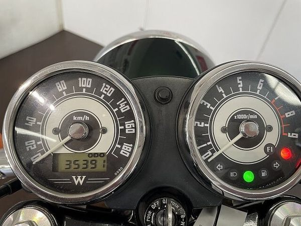 カワサキ W800 W800 2011年モデル サイドバック装備 6
