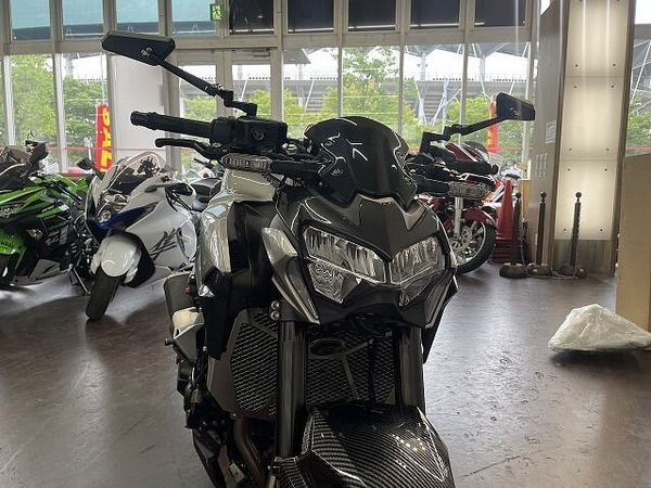 カワサキ Z900 Z900 バックステップ フェンダレス 2023年モデル 9