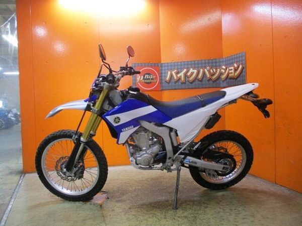 ヤマハ WR250R 低走行の御買得なWRが緊急買取入荷!当社でFフォークもOH済みの安心の一台ですよ!即売必須 7