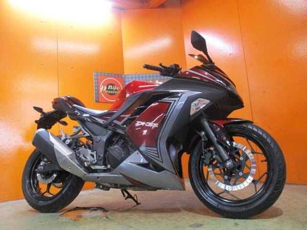カワサキ ニンジャ 250 フレアレッドに綺麗にオールペンをした綺麗なNINJAが驚きのこの価格!他店追従不可能価格! 1