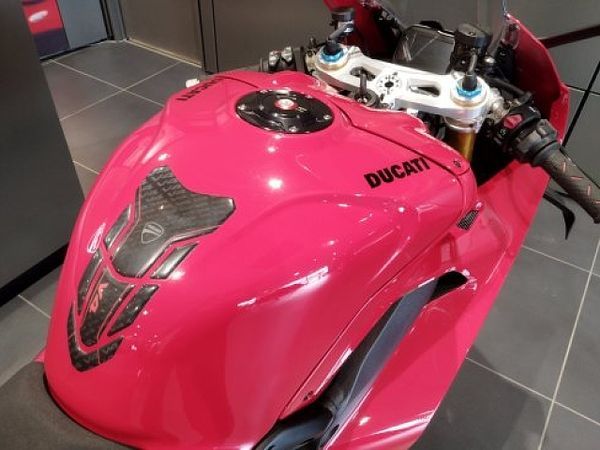 ドゥカティ PANIGALE V4 S 5