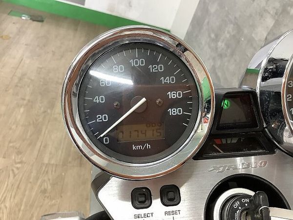 ヤマハ XJR1300 XJR1300 ヨシムラマフラー エンジンスライダー ウィンカーカスタム 7