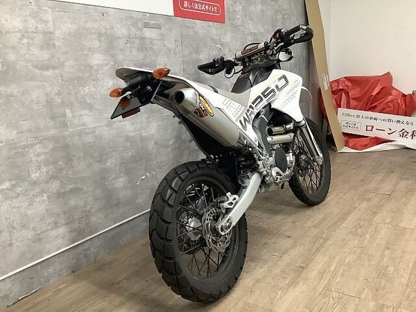 ヤマハ WR250R WR250R 2017年モデル FMFマフラー USB2口 6