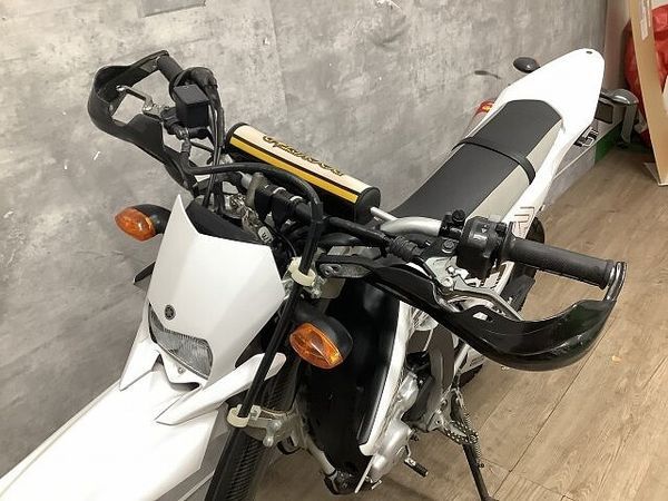 ヤマハ WR250R WR250R 2017年モデル FMFマフラー USB2口 10
