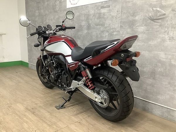 ホンダ CB400スーパーフォア CB400スーパーフォア エンジンガード USBポート グリップヒーター 5