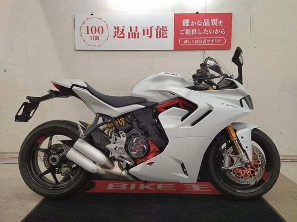 ドゥカティ SuperSport S Super Sport 950S DUCABIKE製クリアークラッチカバー&プレッシャー・ 2