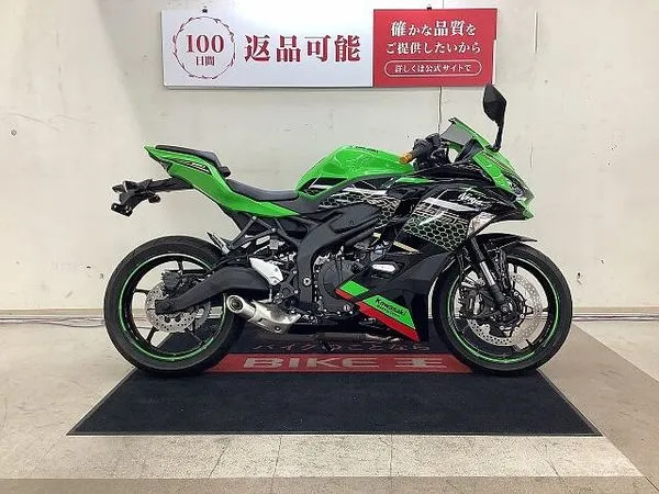 カワサキ ZX-25R Ninja ZX-25R SE 2021年モデル エンジンスライダー マルチバ―装備 2