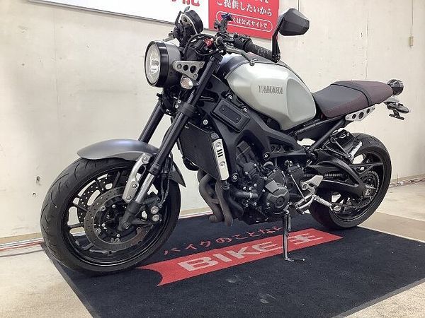 ヤマハ XSR900 XSR900 2016年モデル バーエンドミラー/ハリケーン製コンドルハンドル/USB2ポ 7