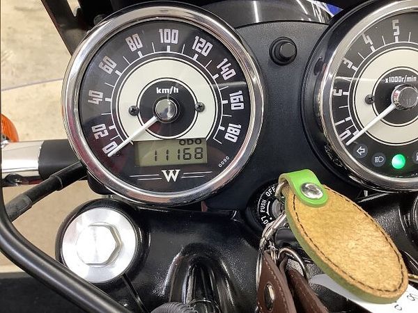 カワサキ W800 W800 2014年モデル グリップヒーター サイドバック装備 8