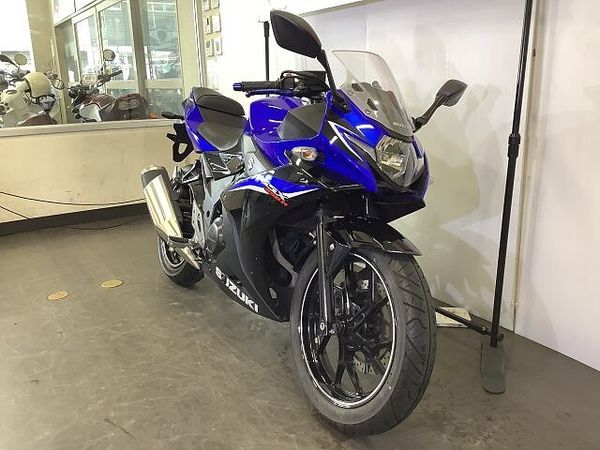 スズキ GSX250R ☆GSX250R ヘルメットホルダー マルチバー 社外レバー装備 ABSあり!! 2