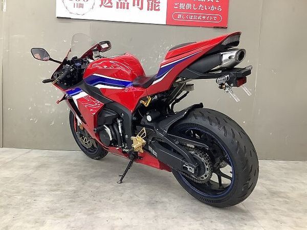 ホンダ CBR600RR CBR600RR ベビーフェイス製バックステップ エンジンスライダー ドラレコ装備 フェン 6