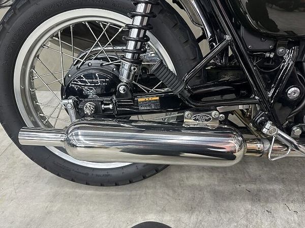 カワサキ W800 W800 2016年モデル!社外マフラーカスタム!リアキャリア、バイザー装備! 7