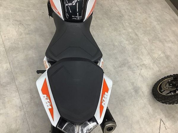 KTM 390 DUKE 390デューク 2022年モデルワンオーナースマートフォンホルダー装備 7