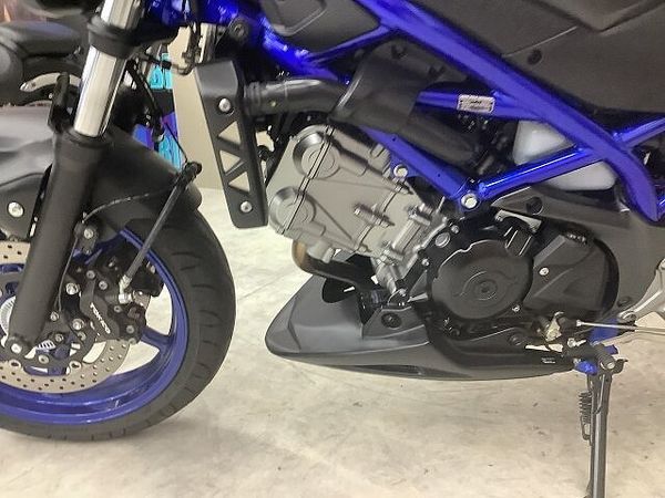 スズキ SV650 SV650 2021年モデルグリップ、レバー等カスタム前後ミツバ製ドラレコ装備 7