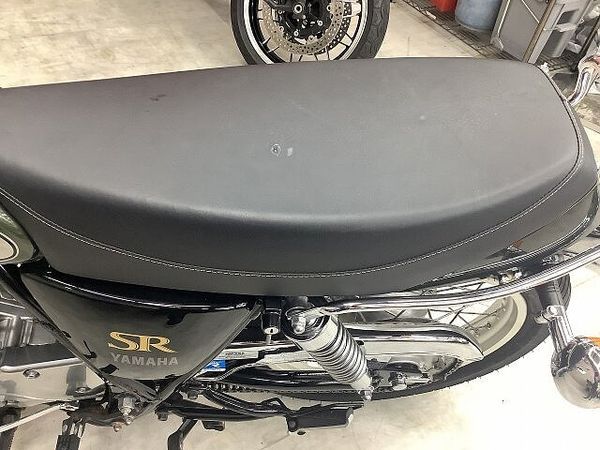 ヤマハ SR400 SR400 2016年モデルフルノーマルスペアキーありUSBポート装備 7