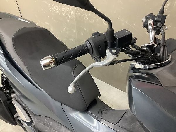 ホンダ PCX125 PCX125 ロングスクリーン装備!スペアキーあり! 9