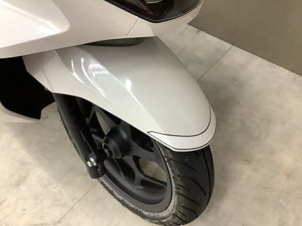 ホンダ PCX125 PCX125 2023年モデルスペアキーありグリップウォーマー装備 10