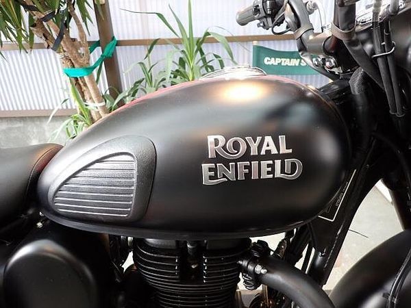 ロイヤルエンフィールド Classic 350 初めての外車の不安を少しでも減らす為に、YOYOでは新車1年間ロードサービス距離無制限付! 5
