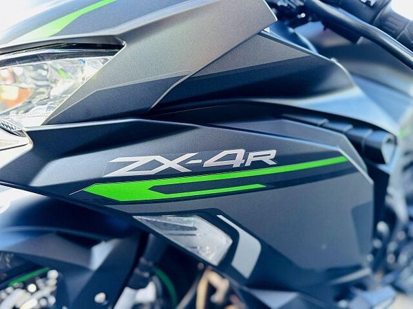 カワサキ ZX-4R ZX-4R SE 8