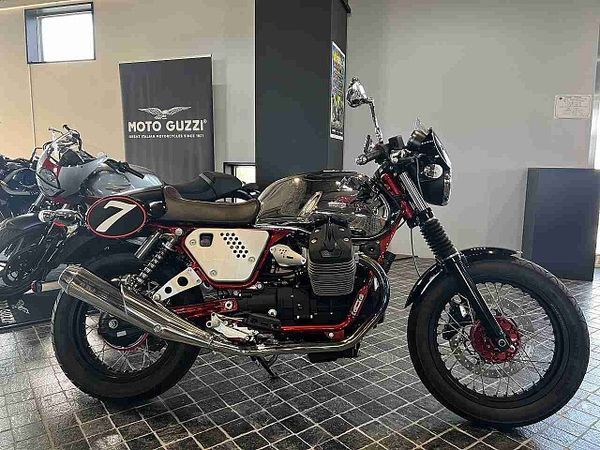 モトグッチ V7 Racer V7レーサー 3