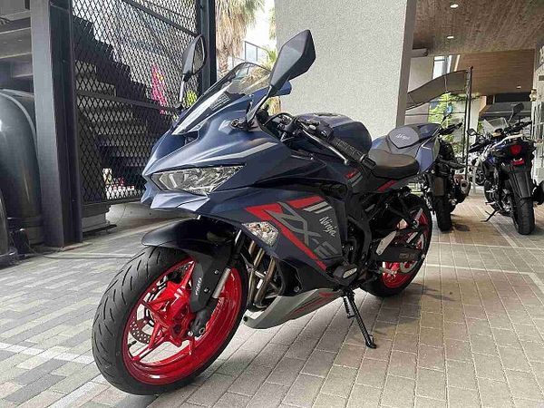 カワサキ ZX-25R ZX-25R SE カスタム 4