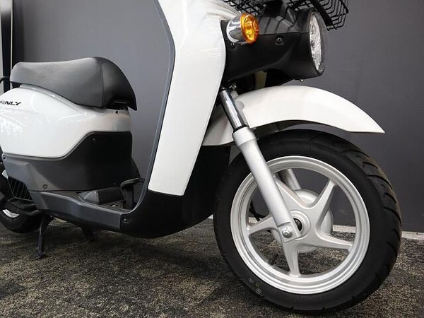 ホンダ ベンリィ ベンリィ50 4