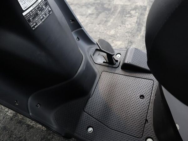 ホンダ ベンリィ ベンリィ50 8