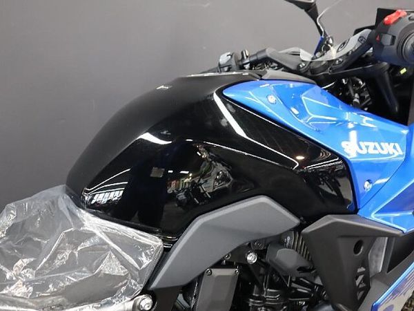 スズキ GSX-8R 【新車在庫あり】即納可能です! GSX-8R 7