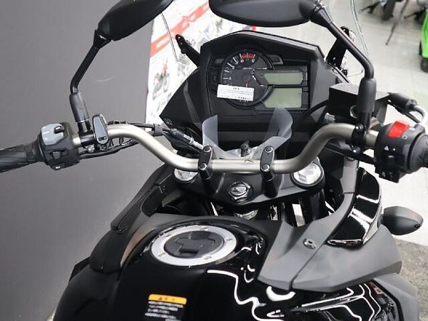 スズキ Vストローム650 【新車在庫あり】即納可能です! Vストローム650 5