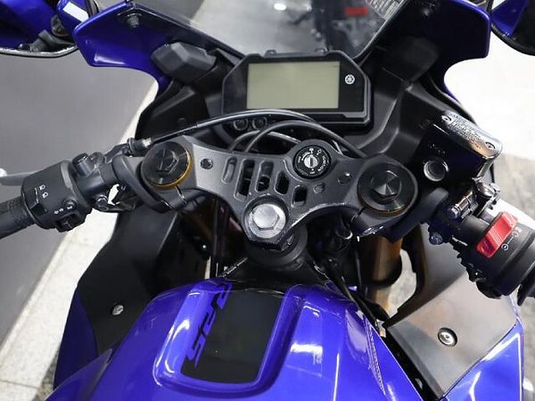 ヤマハ YZF-R25 YZF-R25 6