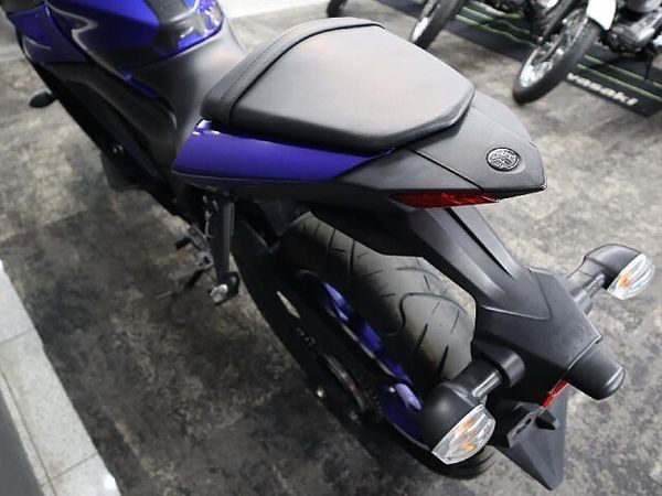 ヤマハ YZF-R25 YZF-R25 10