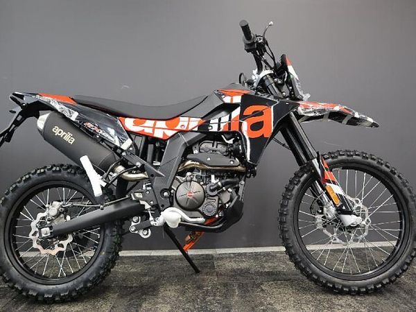 アプリリア RX125 【新車在庫あり】即納可能です! RX125 1