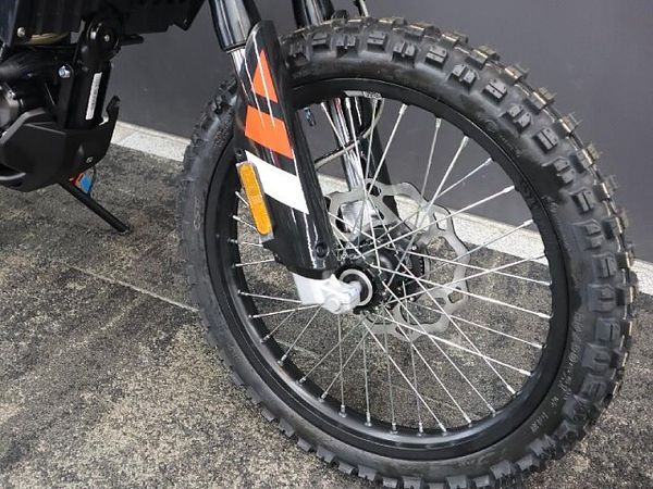 アプリリア RX125 【新車在庫あり】即納可能です! RX125 5