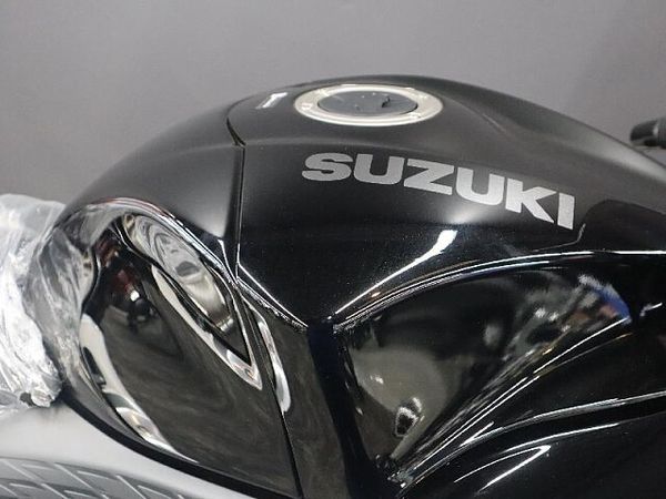 スズキ HAYABUSA 【新車在庫あり】即納可能です! ハヤブサ 8