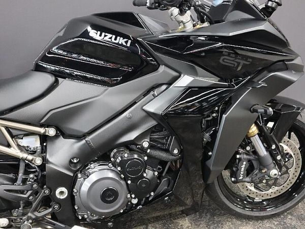スズキ GSX-S1000GT GSX-S1000GT 4