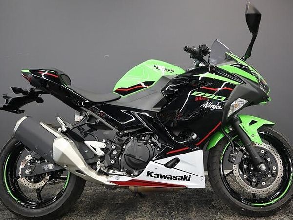 カワサキ ニンジャ 250 Ninja250 KRT 1