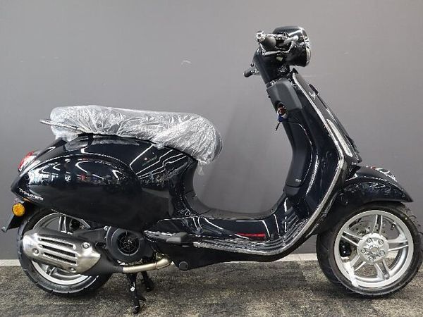 ベスパ Primavera 150 【新車在庫あり】即納可能です! Primavera150 1