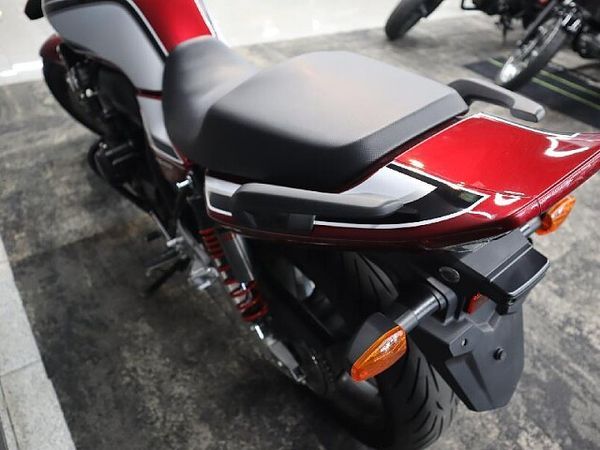 ホンダ CB400スーパーフォア CB400SF 10