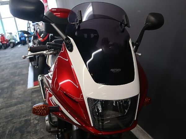 ホンダ CB400スーパーボルドール CB400SB 2